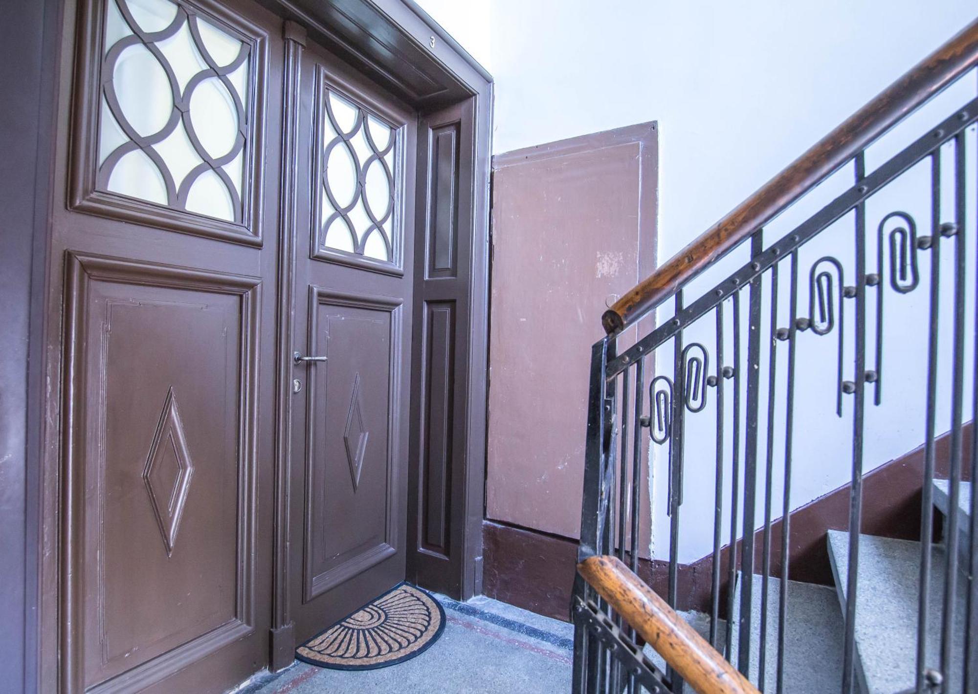 Lion'S Bridge Boutique 2Bdrm Apt, Top Center Gem Sofie Exteriér fotografie