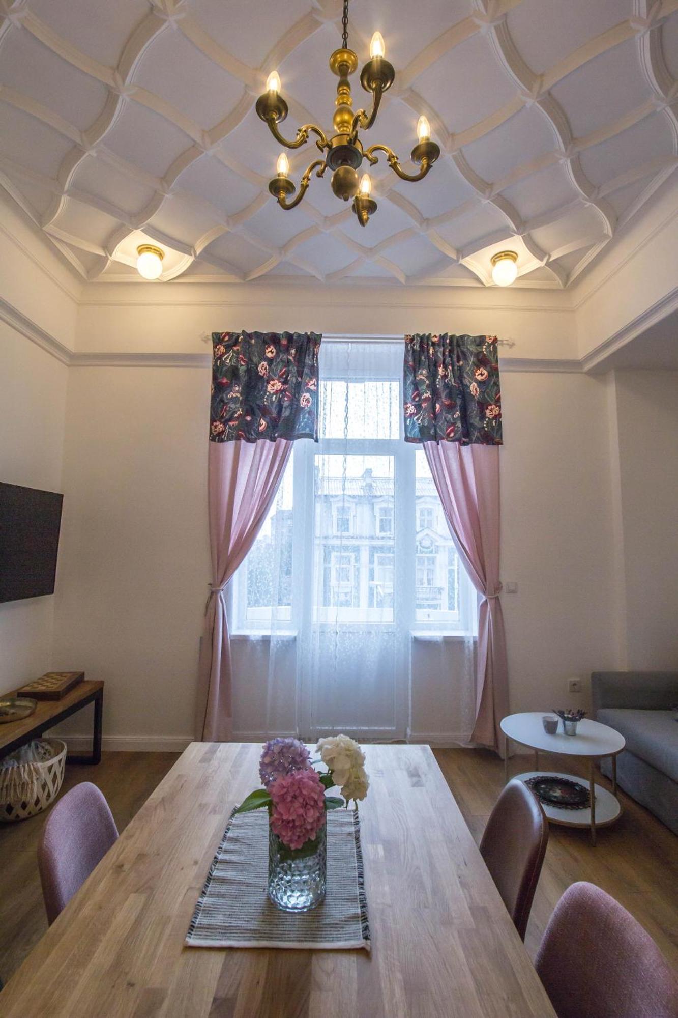 Lion'S Bridge Boutique 2Bdrm Apt, Top Center Gem Sofie Exteriér fotografie