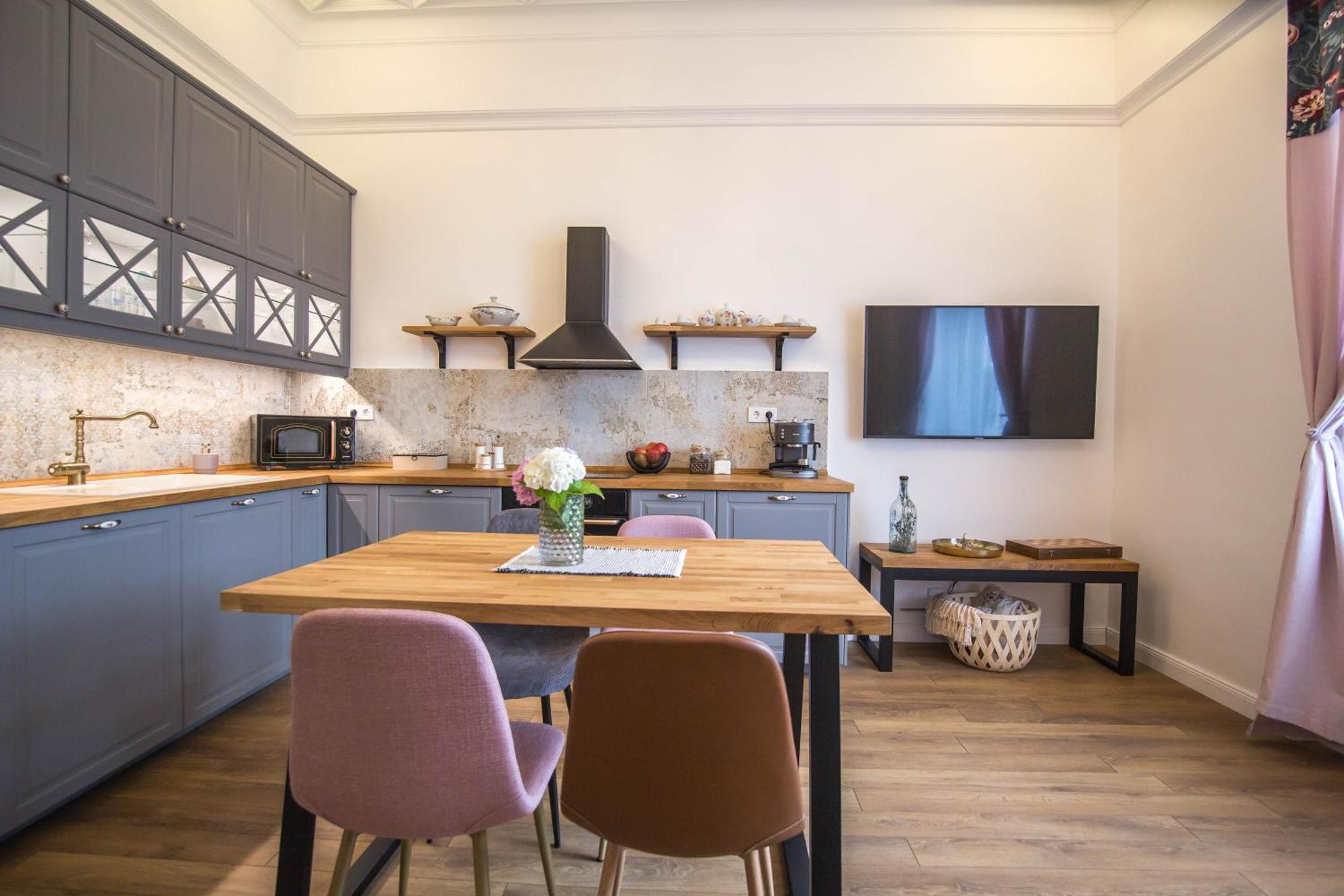 Lion'S Bridge Boutique 2Bdrm Apt, Top Center Gem Sofie Exteriér fotografie